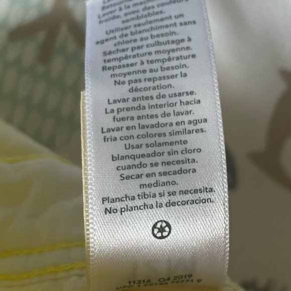 🌼 OshKosh B’gosh Yellow Floral Heart Pocket Shortalls-12M-Baby Girl Romper - Picture 6 of 6